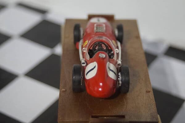 Brumm Ferrari D246 1958 Red r69