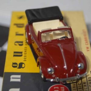 Volkswagen Beetle Cabriolet Maroon VA2000 Vanguards 1:43 Scale