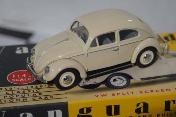 Volkswagen beetle split screen va12000 vanguards 1:43 scale