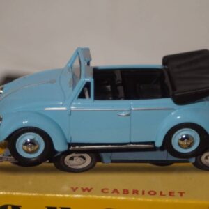 Volkswagen Beetle Cabriolet Blue VA2001 Vanguards1:43 Scale