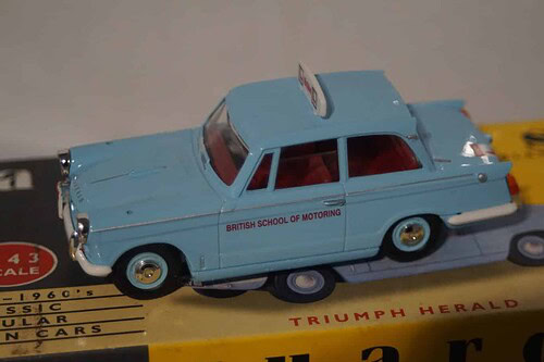 Triumph Herald BSM Blue VA5001 Vanguards 1/43 Diecast