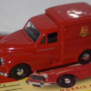Vanguards morris minor van british road services va11012 red 1:43 scale