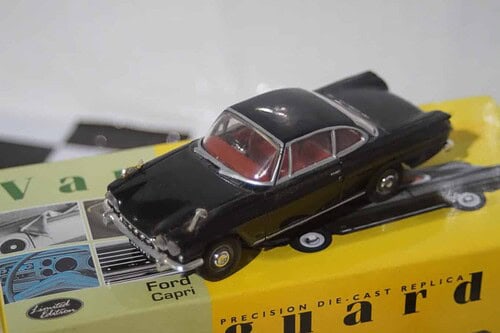 Ford Capri Black Vanguards VA34003 1/43 Diecast