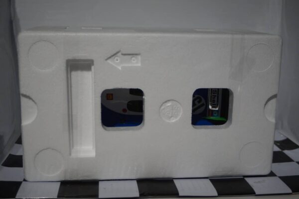 Matra Simca MS670 #15 Winner Le Mans 1972 18LM72 1:18 Spark Resin