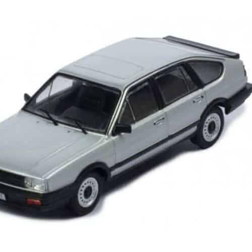 Ixo VW Passat B2 Silver IXOCLC425N