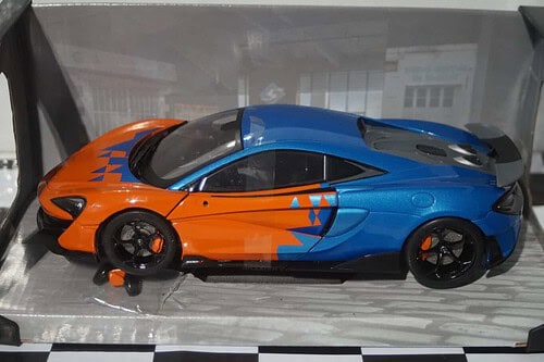 Solido Mclaren 600LT F1 Tribute Livery 2019 1:18 Diecast S1804503