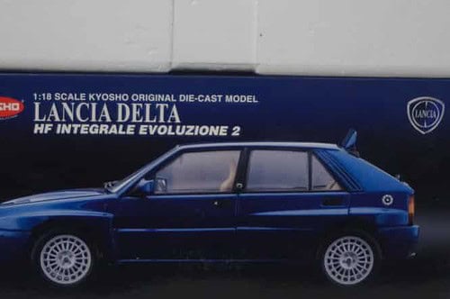 Kyosho LANCIA DELTA HF INTEGRALE Evoluzione 2 Blue 08341BL 1:18