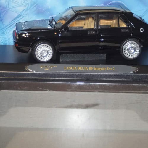 Ricko Lancia Delta HF intergrale Black 32113 1:18