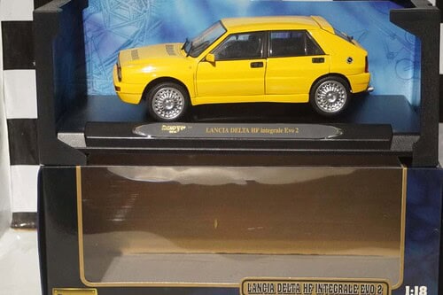 Ricko Lancia Delta HF intergrale Yellow 32113 1:18