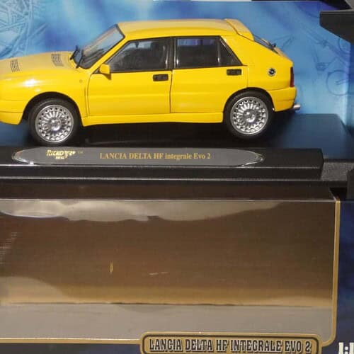 Ricko Lancia Delta HF intergrale Yellow 32113 1:18
