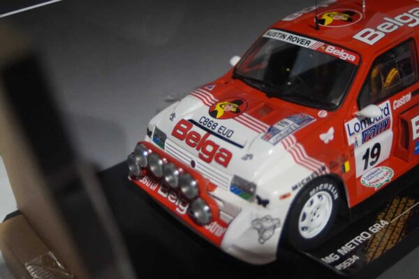 Sunstar mg metro 6r4 rac rally 1986 m.duez 5534 1:18