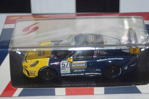 Spark PORSCHE 911 GT3 CUP GB CHAMPION DAN CAMMISH 1:43 Resin UK012