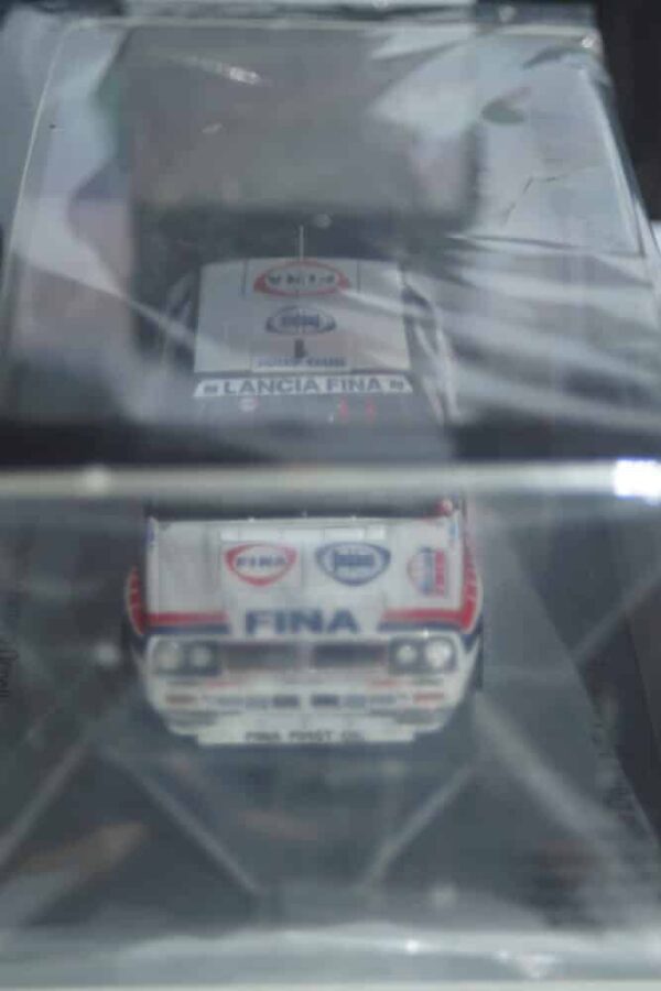 Spark lancia delta hf integrale 16v 2nd tour de corse 1991 d.auriol 1:43 resin s9009