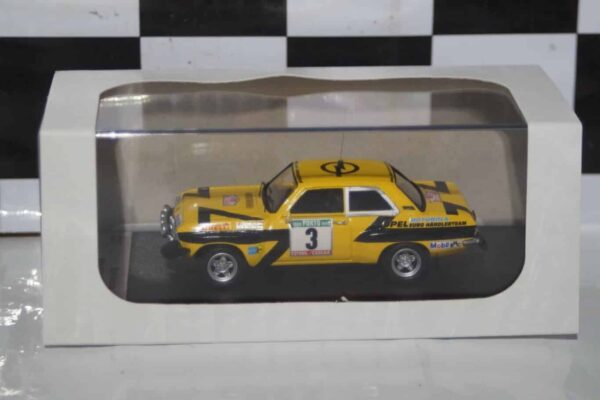 Trofeu opel ascona portugal rally w.rohrl 1975 1/43 dsn1:43-55