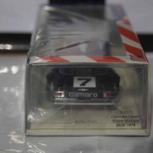 Spark chevrolet camaro winner bobby unser michigan iroc 1974 1:43 resin us171
