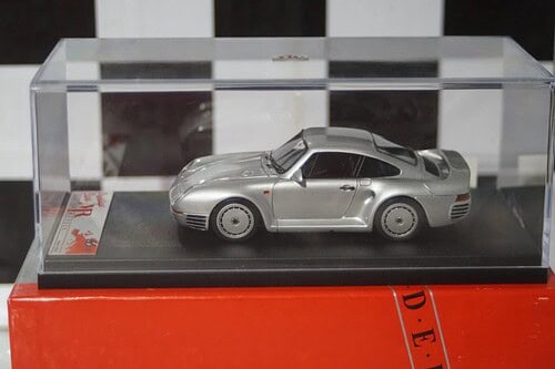 MR Collection Models Porsche 959 Coupe Gruppo B 1/43rd Ref MR125