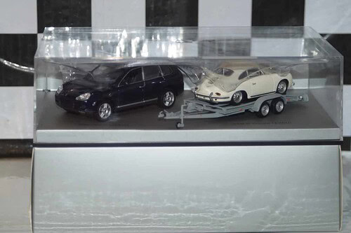 Minichamps Porsche Cayenne S trailer set 1/43rd WAP 020 set 12
