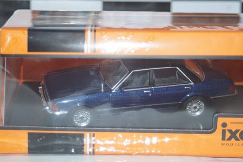 Ixo ford granada mark ii, 2.8gl metallic blue/black ixoclc451n.22