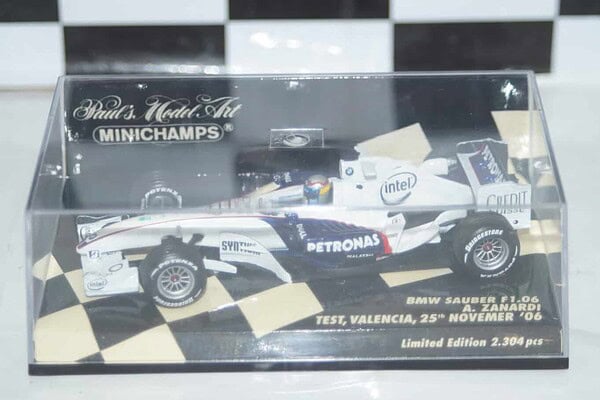Minichamps BMW Sauber F1.06 Test Valencia A.Zanardi 400 060599 in 1:43