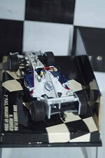Minichamps BMW Sauber F1.06 3rd Hungary GP N.Heidfield 400 060116 in 1:43