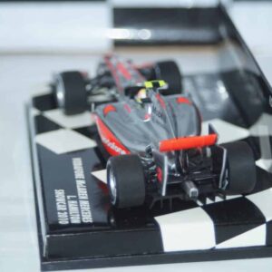 Minichamps mclaren mercedes vodafone l hamilton 2010 showcar 530 104372 1:43