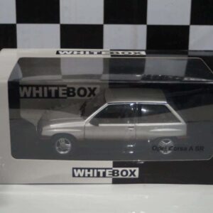 Whitebox opel / vauxhall corsa a sr silver 1:24 wb124136-o