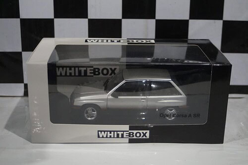 Whitebox opel / vauxhall corsa a sr silver 1:24 wb124136-o