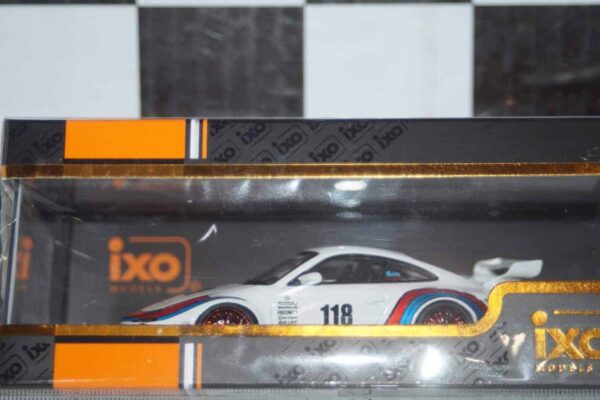 Ixo porsche 911(997) rhd old and new white diecast 1:43 moc321