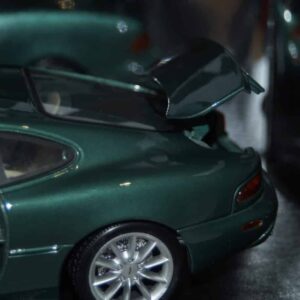 Maisto aston martin db7 vantage green 1:18 diecast 31880