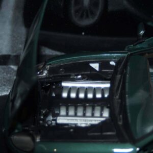 Maisto aston martin db7 vantage green 1:18 diecast 31880