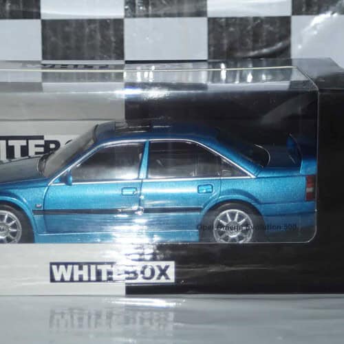 Whitebox opel omega / carlton evolution 500 blue 1:24 wb124138-o