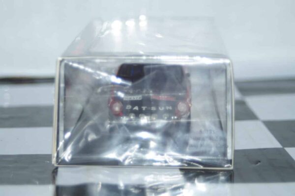 Spark datsun 240z 9th rally 1973 no17 1:43 resin s6285
