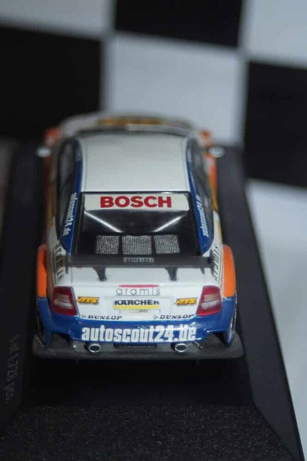Minichamps opel v8 coupe reuter dtm 2001 1:43rd 400 014107