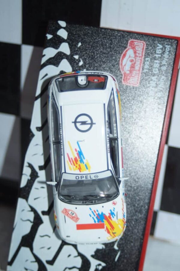 Altaya ixo opel astra gsi 1/43 rally monte carlo 1993 b.thiry diecast