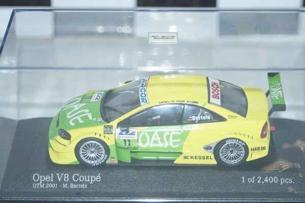 Minichamps opel v8 coupe bartels 400 014111