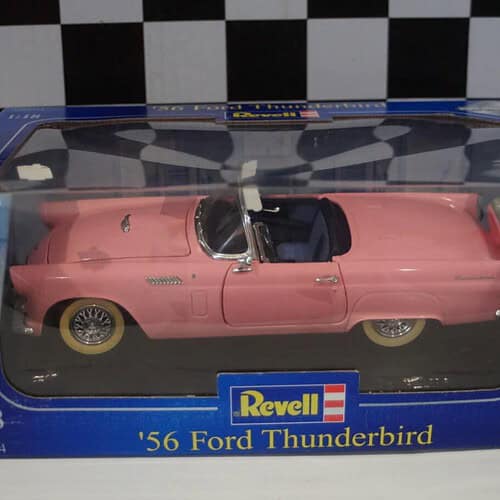 Revell Metal ’56 Ford Thunderbird 1:18 REF 08804