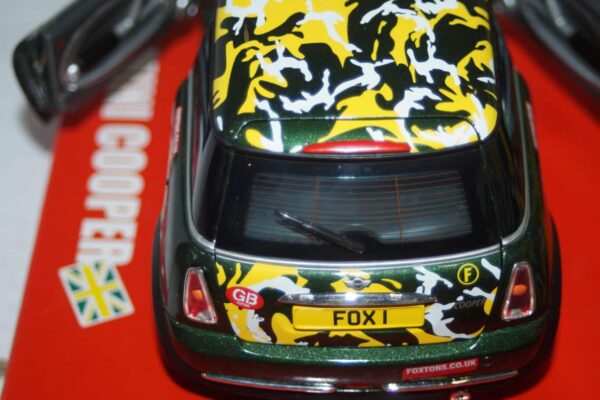 FOXTONS (Burago) Mini Cooper GREEN #005 1:18 scale
