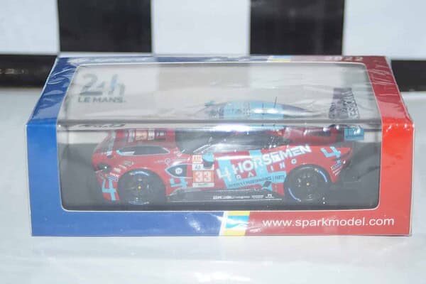 Spark aston martin vantage amr 24hr lemans 2022 resin 1:43 scale s8647