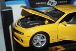 Maisto 2010 chevrolet camaro ss rs in yellow 1:18th ref 46629
