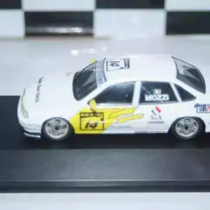 Racing replicas code 3 opel vectra gt albacete 1996 d.mozzi 19026