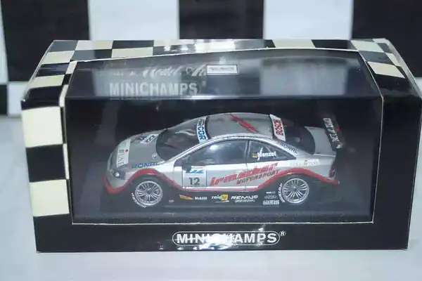 Minichamps opel v8 coupe menzel 430 004812