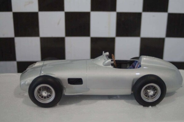 Solitair mercedes benz w196 #6 silver 11:18 diecast m-020