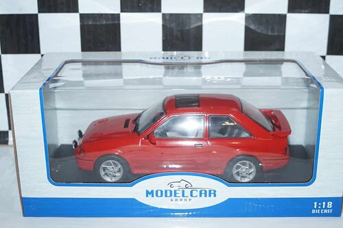 Model car group ford escort rs turbo s2 red mcg18273