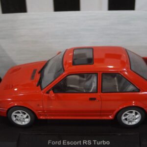 Model car group ford escort rs turbo s2 red mcg18273