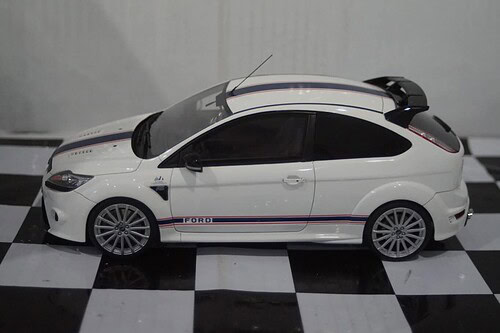 Otto ford focus rs mk2 le mans white 2010 1:18 ot1009