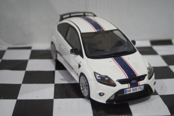 Otto ford focus rs mk2 le mans white 2010 1:18 ot1009