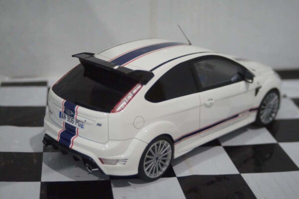 Otto ford focus rs mk2 le mans white 2010 1:18 ot1009