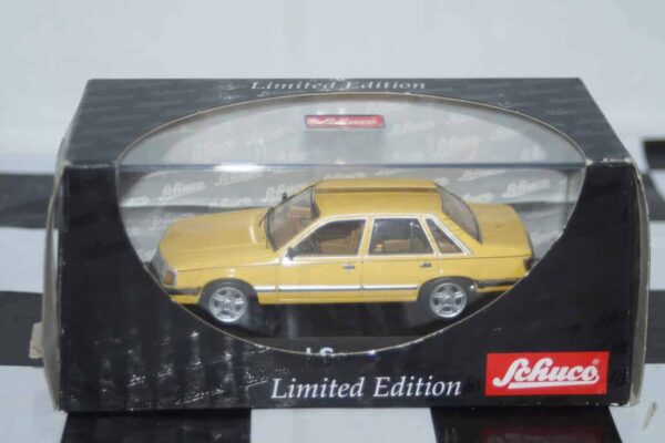 Schuco opel senator a in yellow 1:43 ref 03302