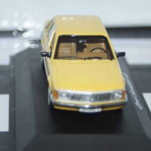 Schuco opel senator a in yellow 1:43 ref 03302