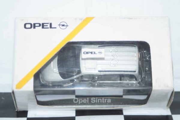 Schuco opel sintra in silver 1:43 ref 1799527